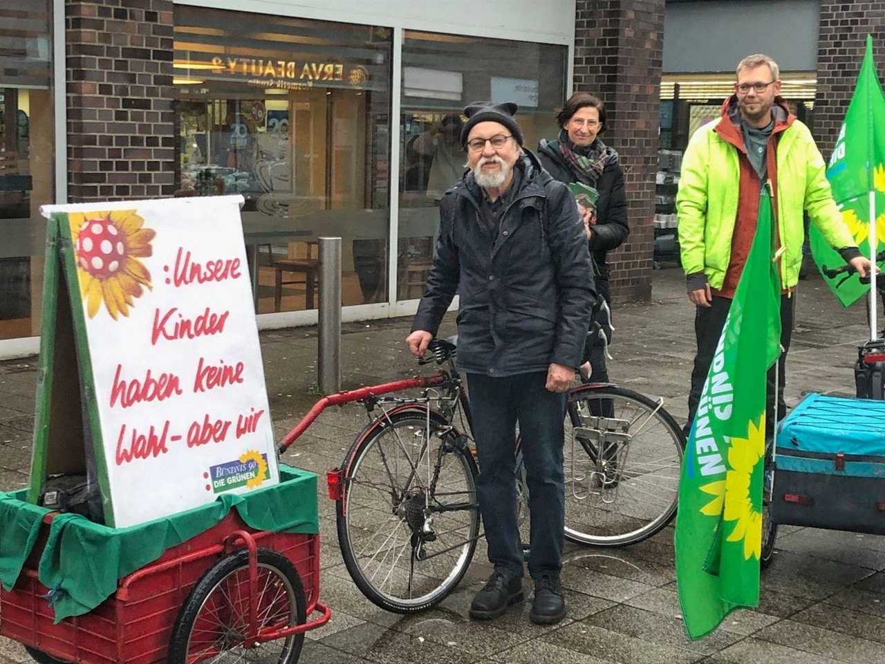 Plakat der Grünen "Unsere Kinder haben keine Wahl - aber wir!"